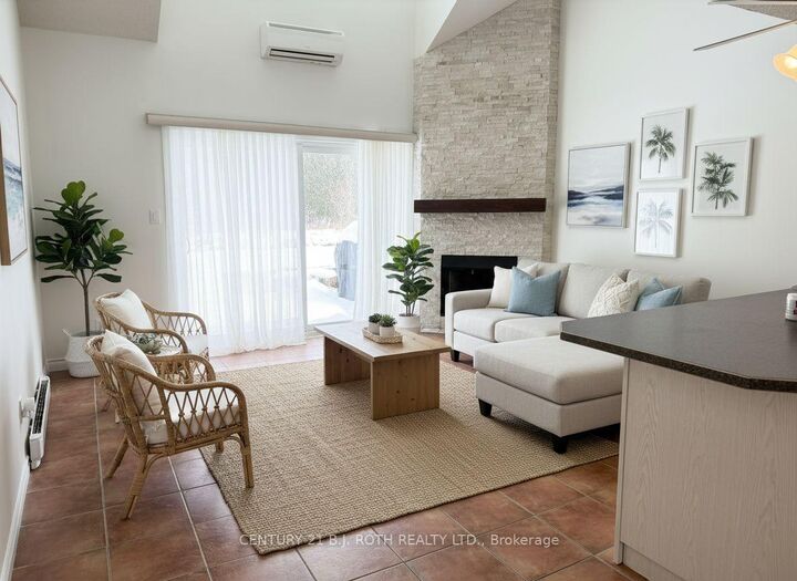 Photo de la propriété:  51 Laguna Parkway 9  ON L0K 1B0 