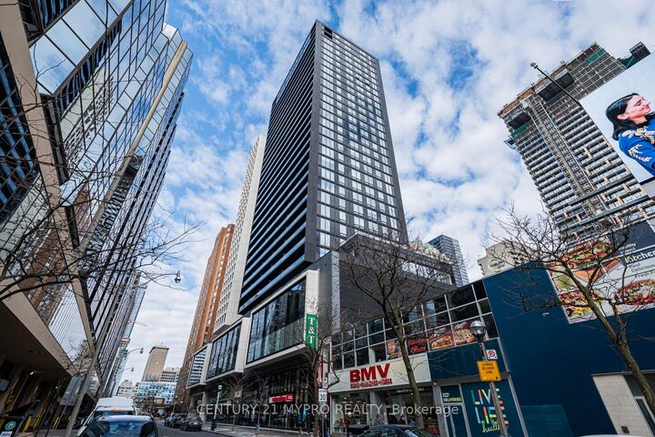 Property Photo:  20 Edward Street 2320  ON M5G 0C5 