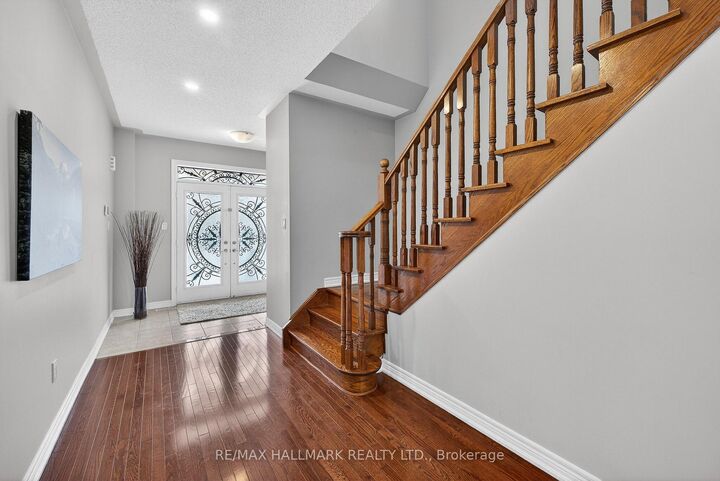 Property Photo: 77 Maurier Boulevard ON L6A 0V1