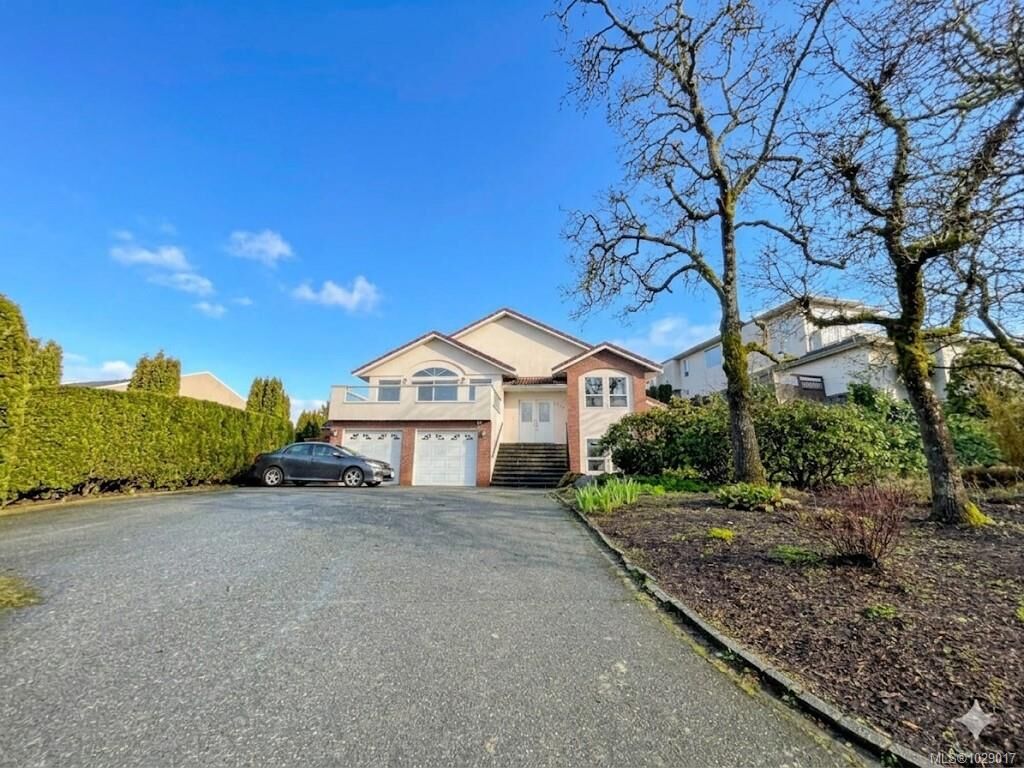 Property Photo: 4268 Westervelt Pl BC V8X 4W5