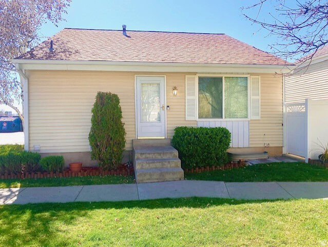 Property Photo:  4128 S Middlepark Ln  UT 84119 