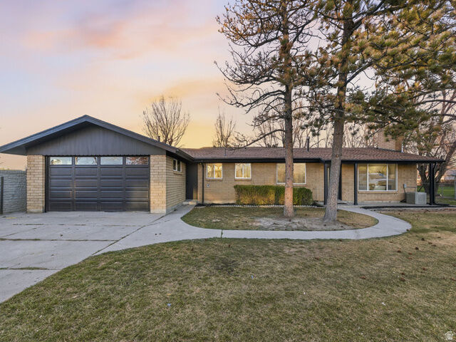 Property Photo: 11354 S Temple Dr UT 84095