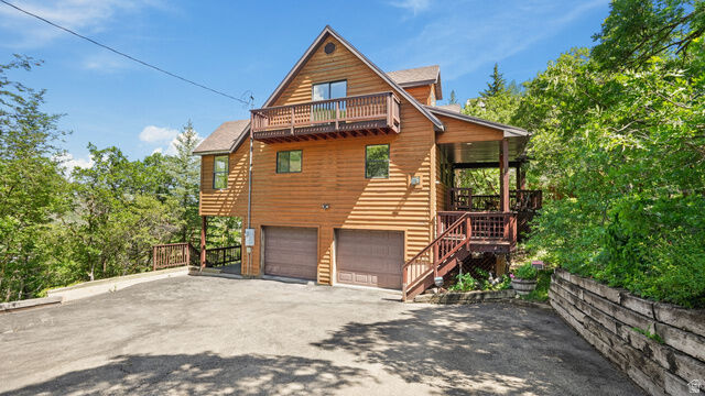 Property Photo: 335 Jungfrau Hill Rd UT 84049