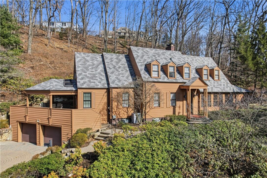Property Photo:  210 Rutledge Drive  PA 15215 