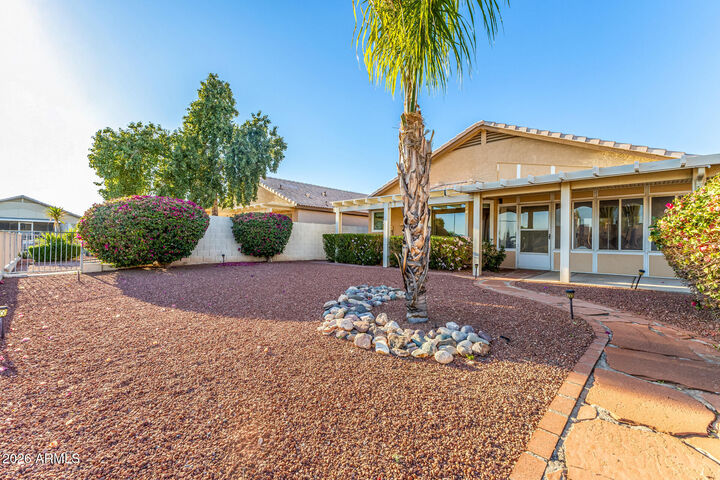 Property Photo: 10633 W Runion Drive AZ 85382