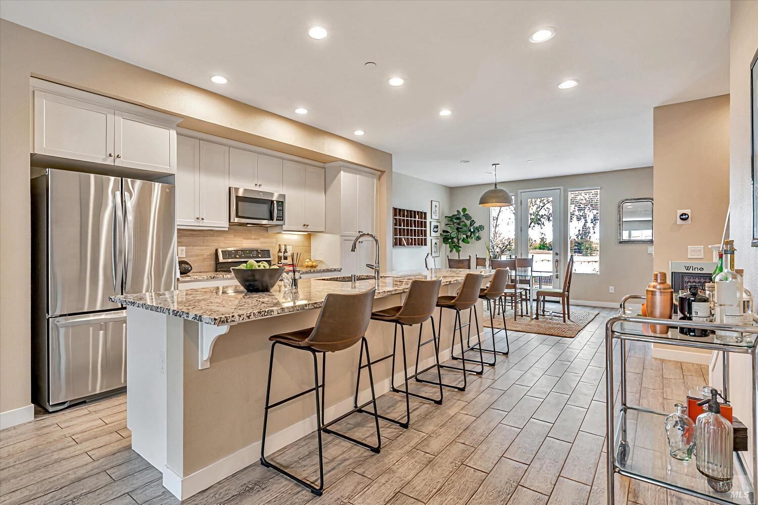 Property Photo:  124 Johnson Street  CA 95492 