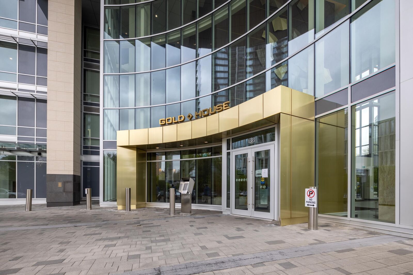 Property Photo: 6383 McKay Avenue 1106 BC V5H 0H8