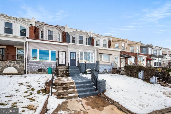 Property Photo:  6128 Chestnut Street 2nd Floor  PA 19139 