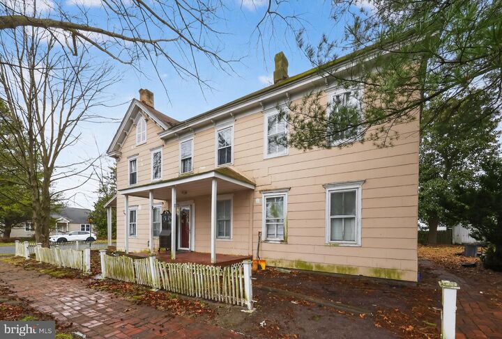 Property Photo: 14 E Sewell Street DE 19943