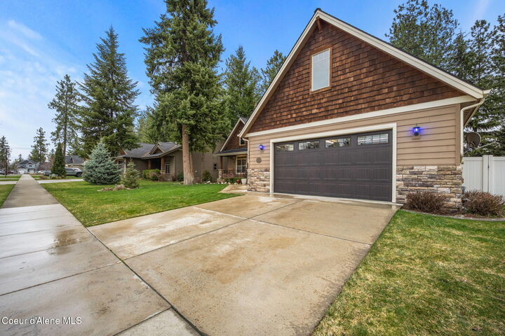 Property Photo: 6944 N Glensford Dr ID 83815
