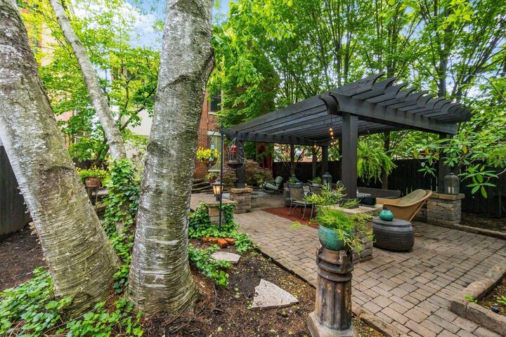 Property Photo:  80 W Starr Avenue  OH 43201 