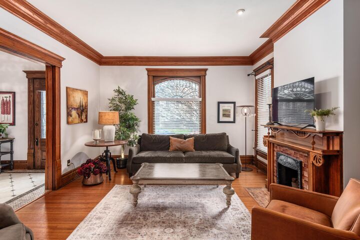 Property Photo:  80 W Starr Avenue  OH 43201 