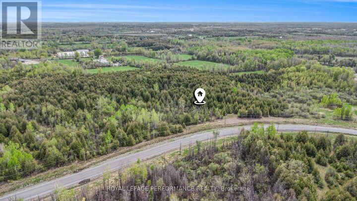 Property Photo:  7 McDonell Crescent  ON K0A 0X0 