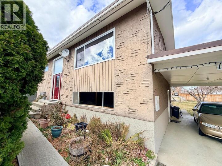 Property Photo: 11102 Scott Street BC V0H 1Z0