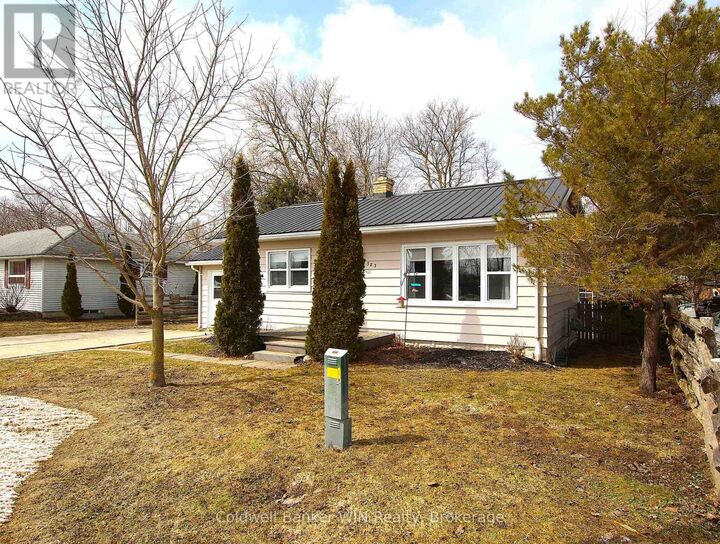 Photo de la propriété:  383 Wellington Street East  ON N0G 2L2 