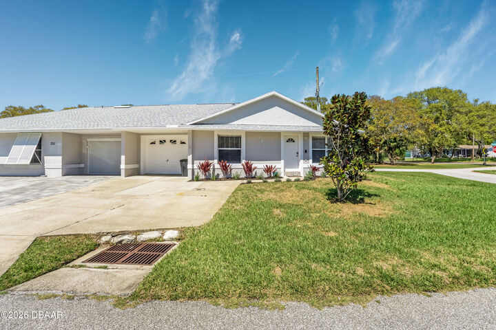 Property Photo:  710 River Oaks Circle  FL 32169 
