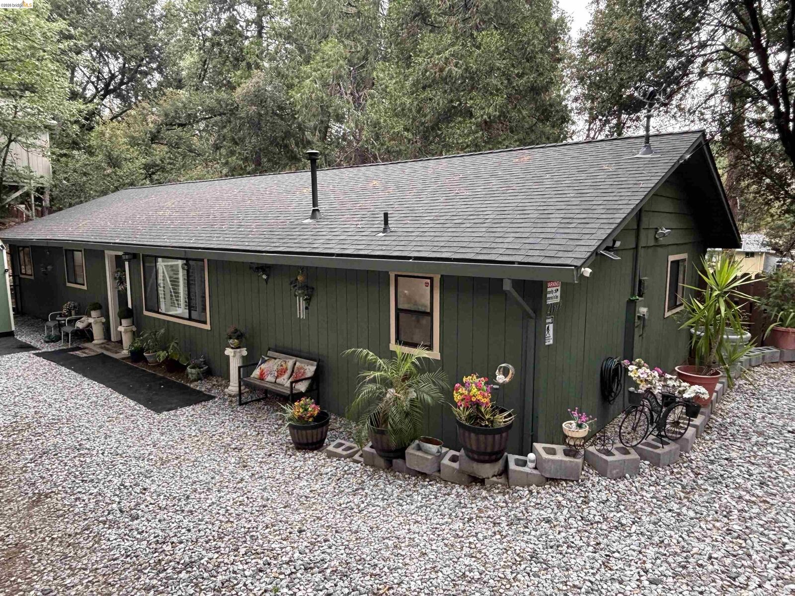 Property Photo:  21999 Fallview  CA 95370 