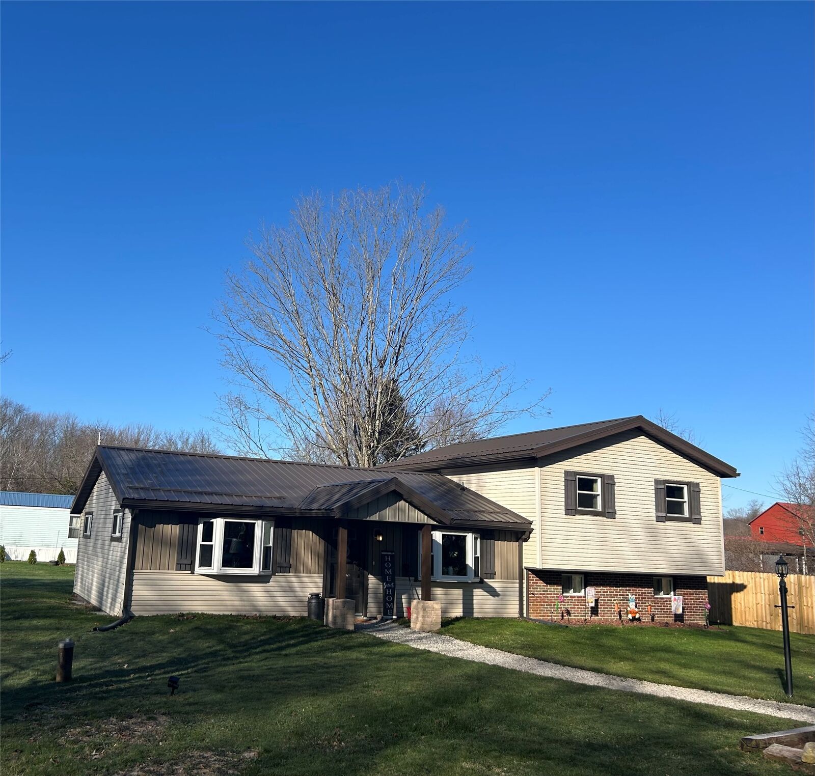 Property Photo:  2567 W Lake Road  PA 16134 