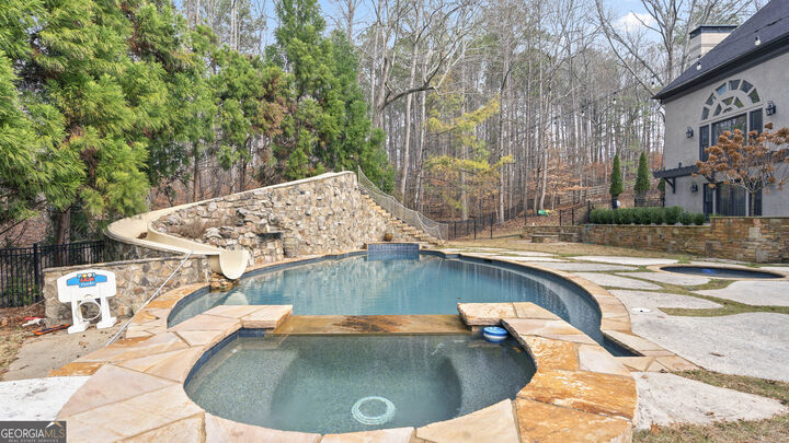 Property Photo: 510 Tullamore Way GA 30004