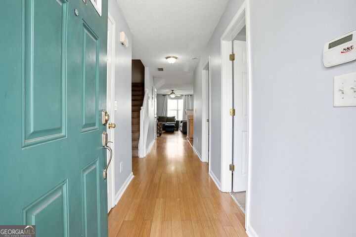 Property Photo:  5339 Creekview Lane  GA 30260 