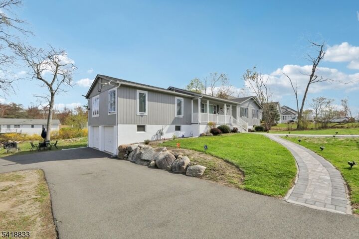 Property Photo:  24 Yacht Club Dr  NJ 07849 