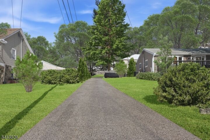 Property Photo: 105 Hillside Ter NJ 07830