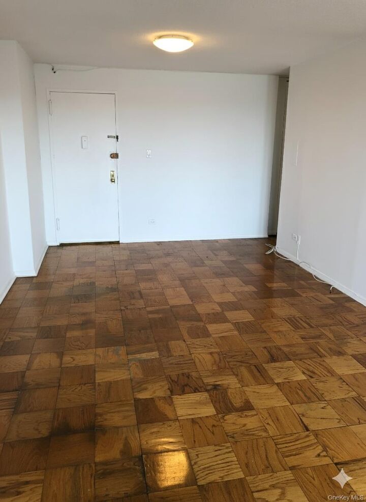 Property Photo:  72-35 112th Street 10C  NY 11375 