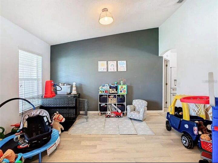 Property Photo: 104 Sanderling Drive FL 33881