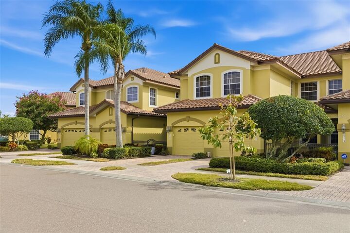 Property Photo:  8407 Miramar Way  FL 34202 