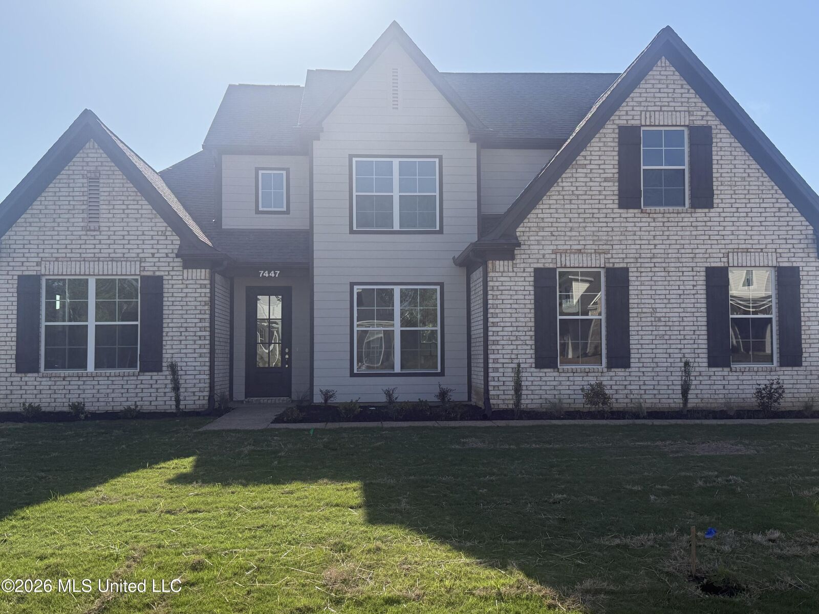Property Photo:  7447 Newbury Drive  MS 38654 