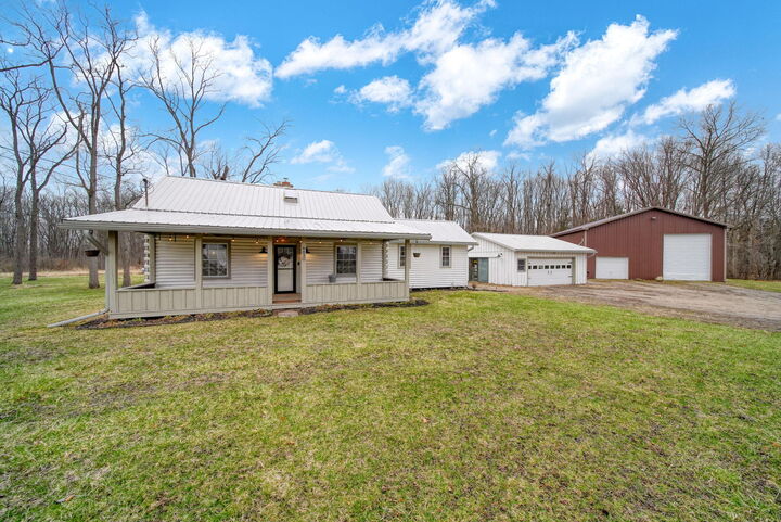 Property Photo:  6830 Paddock Lane  MI 49201 