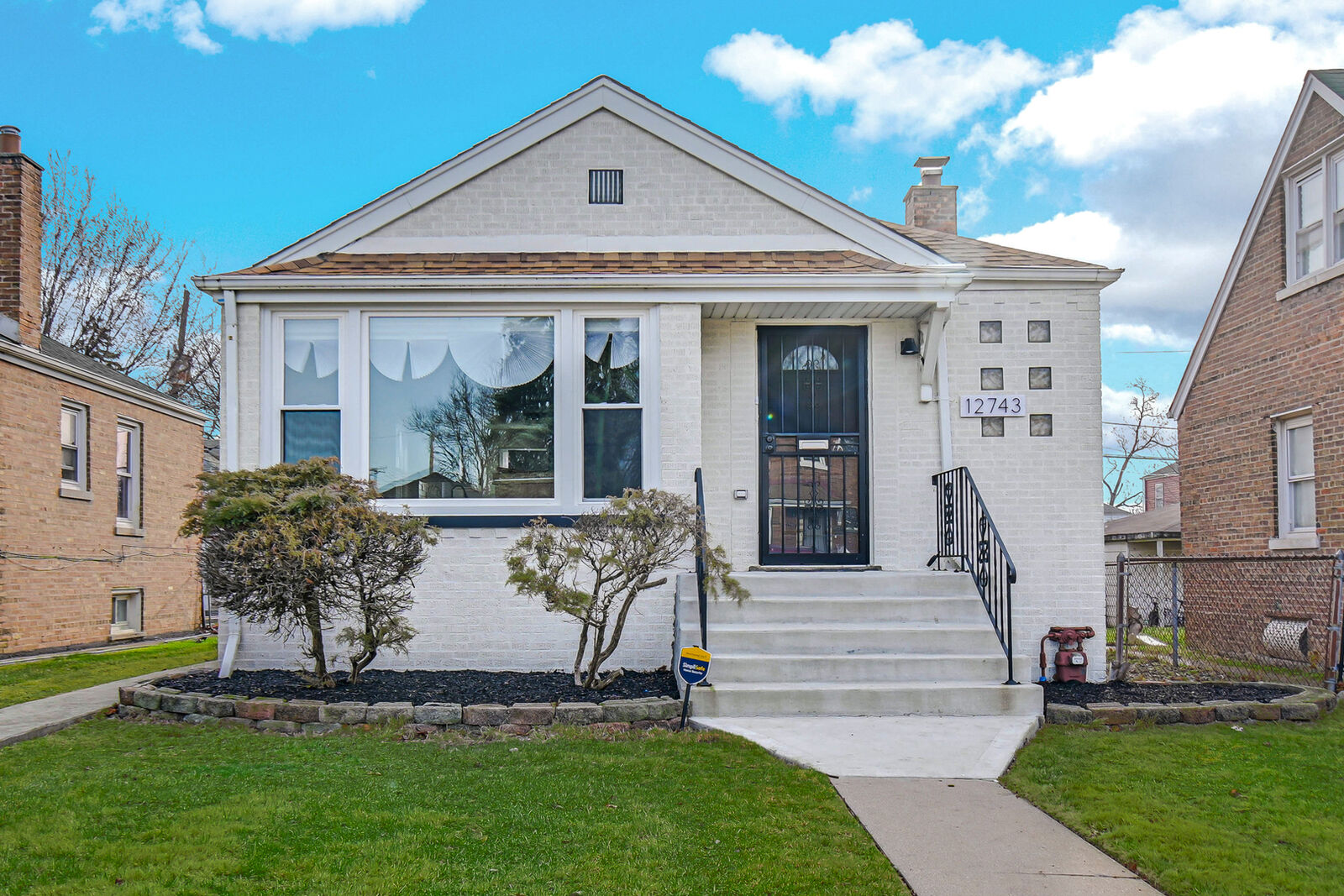 Property Photo:  12743 S Lowe Avenue  IL 60628 