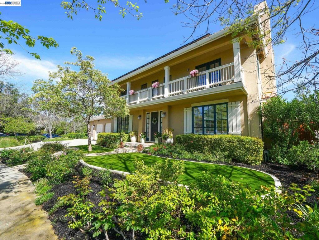 Property Photo: 10507 Manzanita Ct. CA 95014