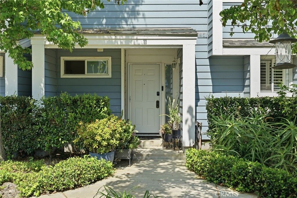 Property Photo: 15735 Nordhoff Street 11 CA 91343