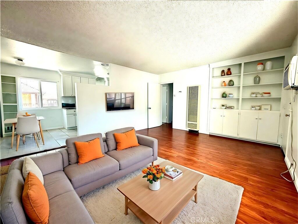 Property Photo:  414 Mariposa Avenue F  CA 91024 