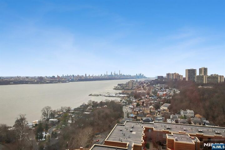 Property Photo: 100 Old Palisade Road 2209 NJ 07024