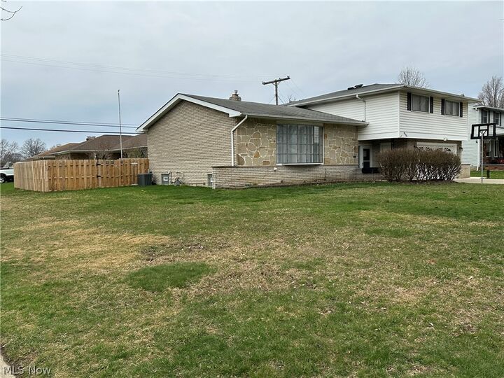 Property Photo: 6506 Fairweather Drive OH 44130