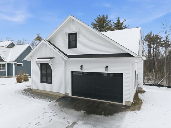 Property Photo:  76 Lady Walsingham Way  NH 03246 