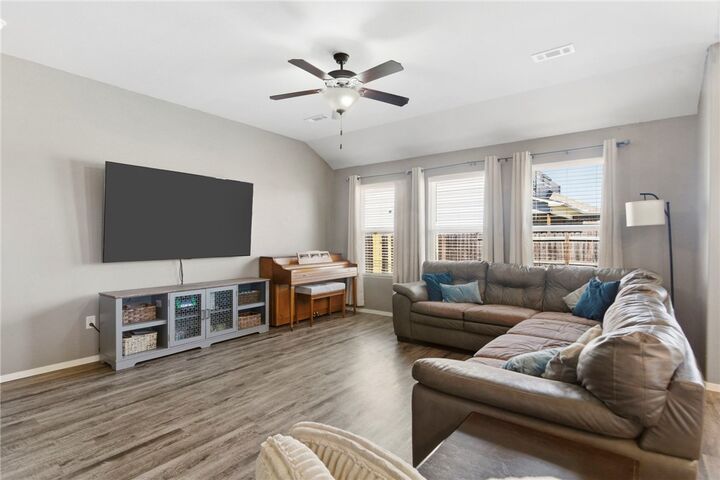 Property Photo:  1700 Hermitage Drive  AR 72719 