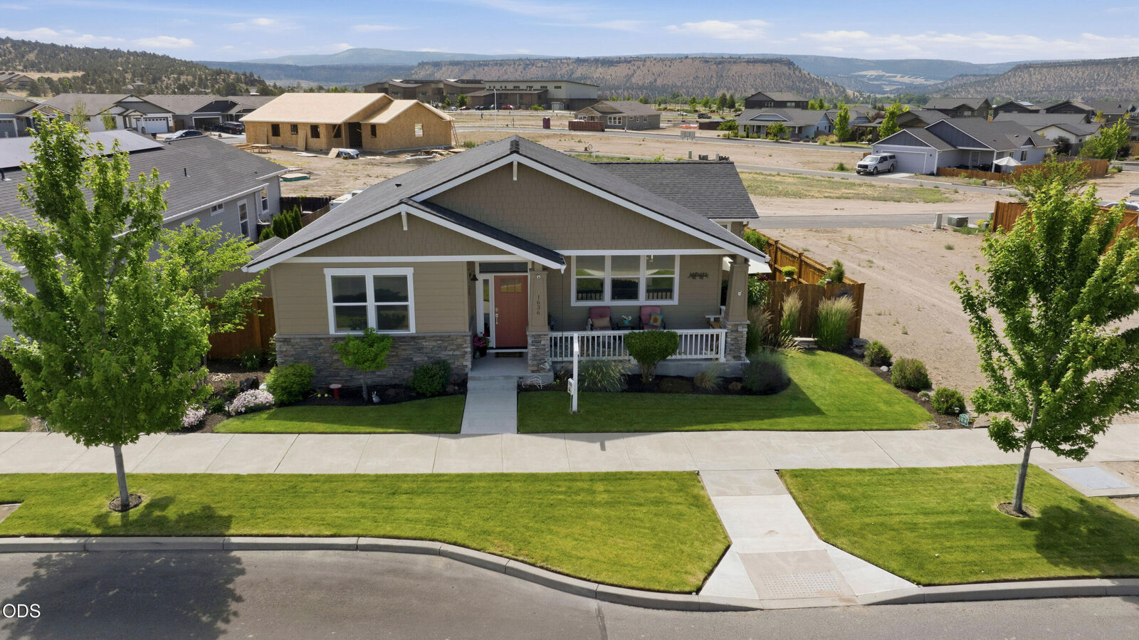 Property Photo:  1636 NE Hudspeth Road  OR 97754 