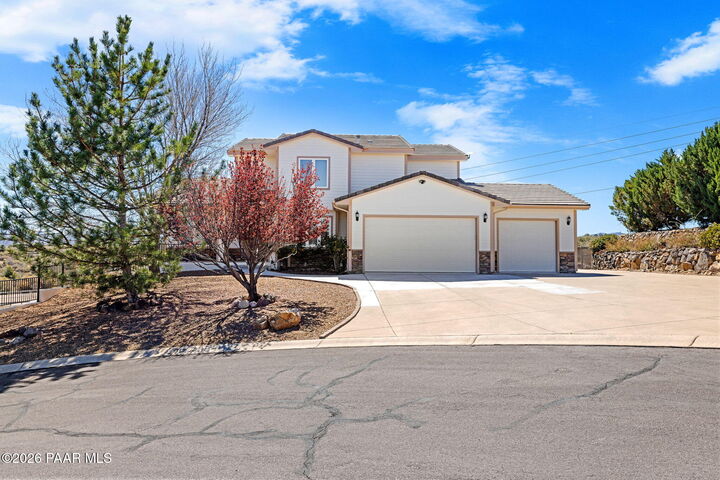 Property Photo:  707 Parsley Place  AZ 86305 