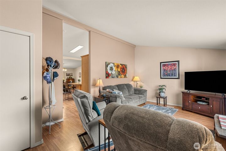 Property Photo:  1849  Heritage Drive  WA 98801 