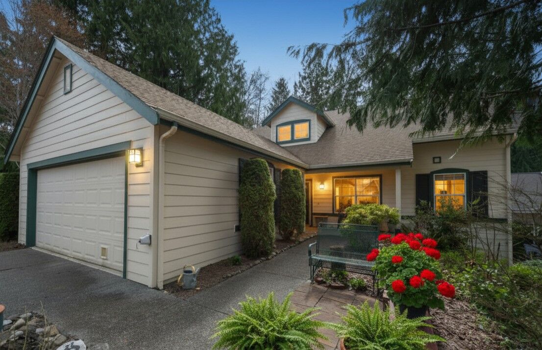 Property Photo:  15  Leighbrook Lane  WA 98365 