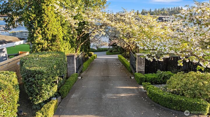 Property Photo: 16 Enatai Drive WA 98004