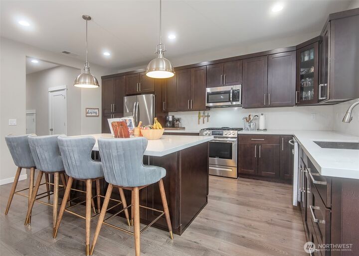 Property Photo: 4314 137th Place SW WA 98087