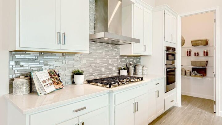 Property Photo:  460 SE Fascino Circle  FL 34984 