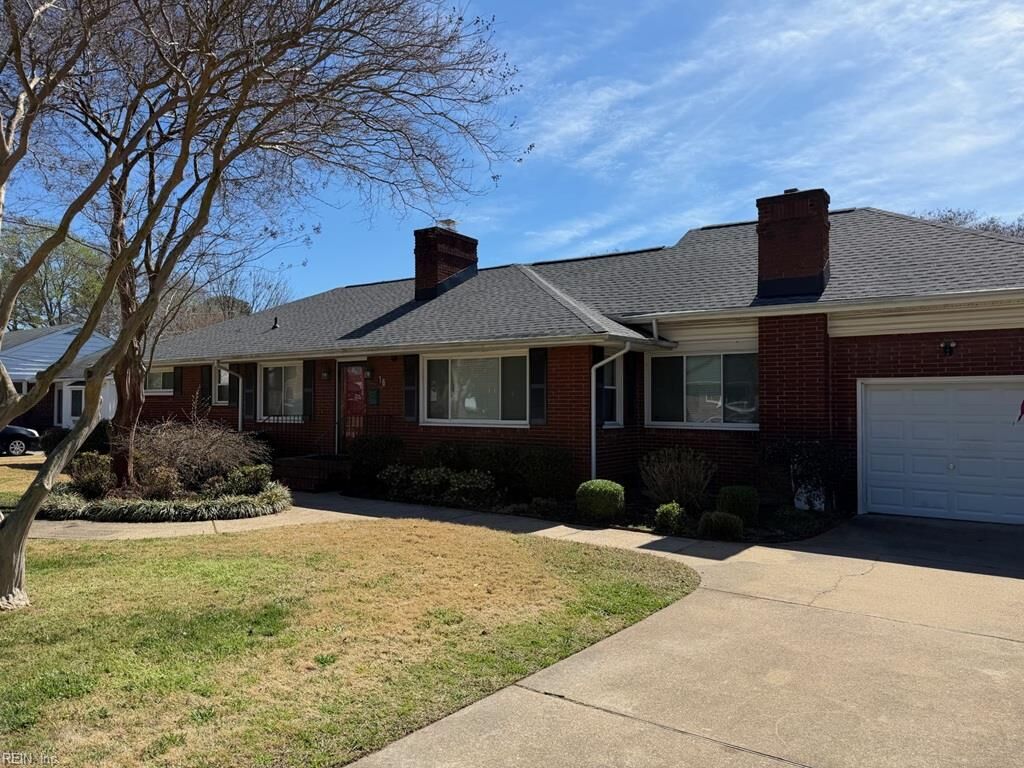 Property Photo:  16 S Greenfield Ave  VA 23666 