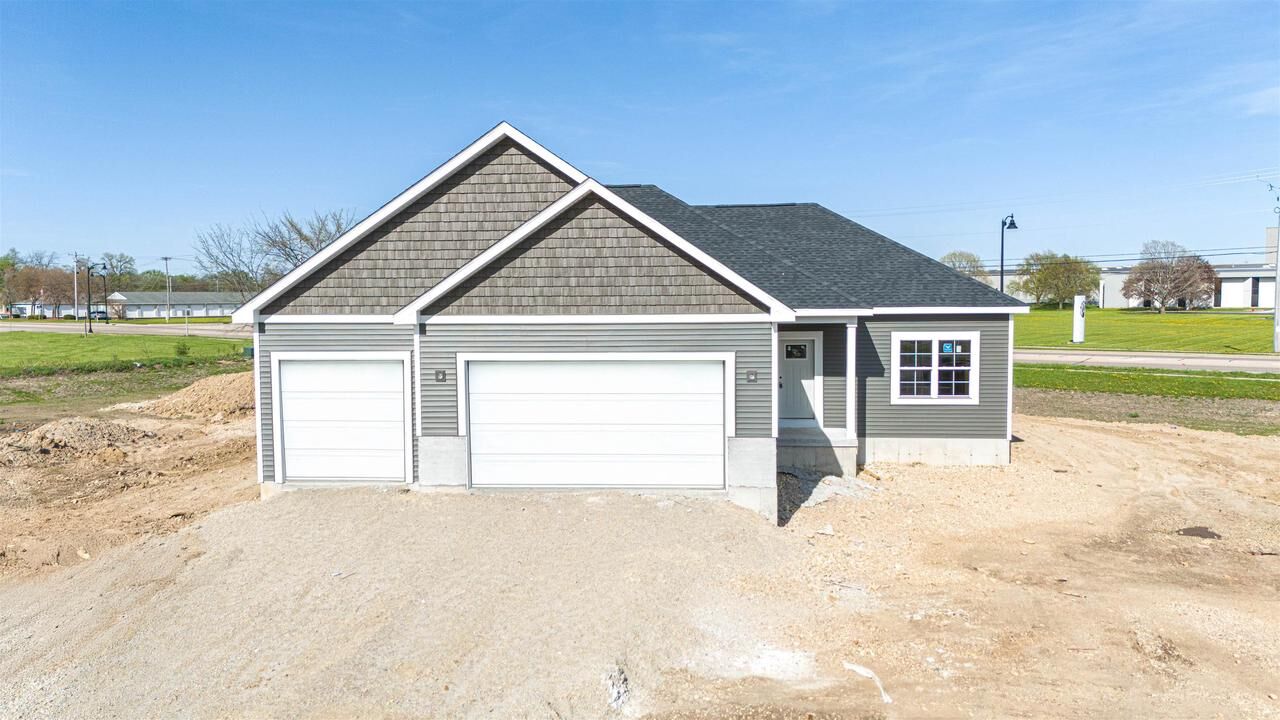 Property Photo:  1732 E Kyle Circle  WI 53511 