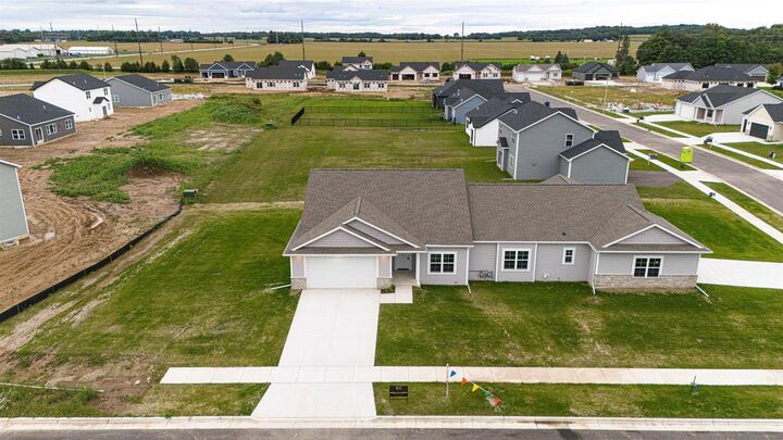 Property Photo:  3800 Green Ash Drive  WI 53545 