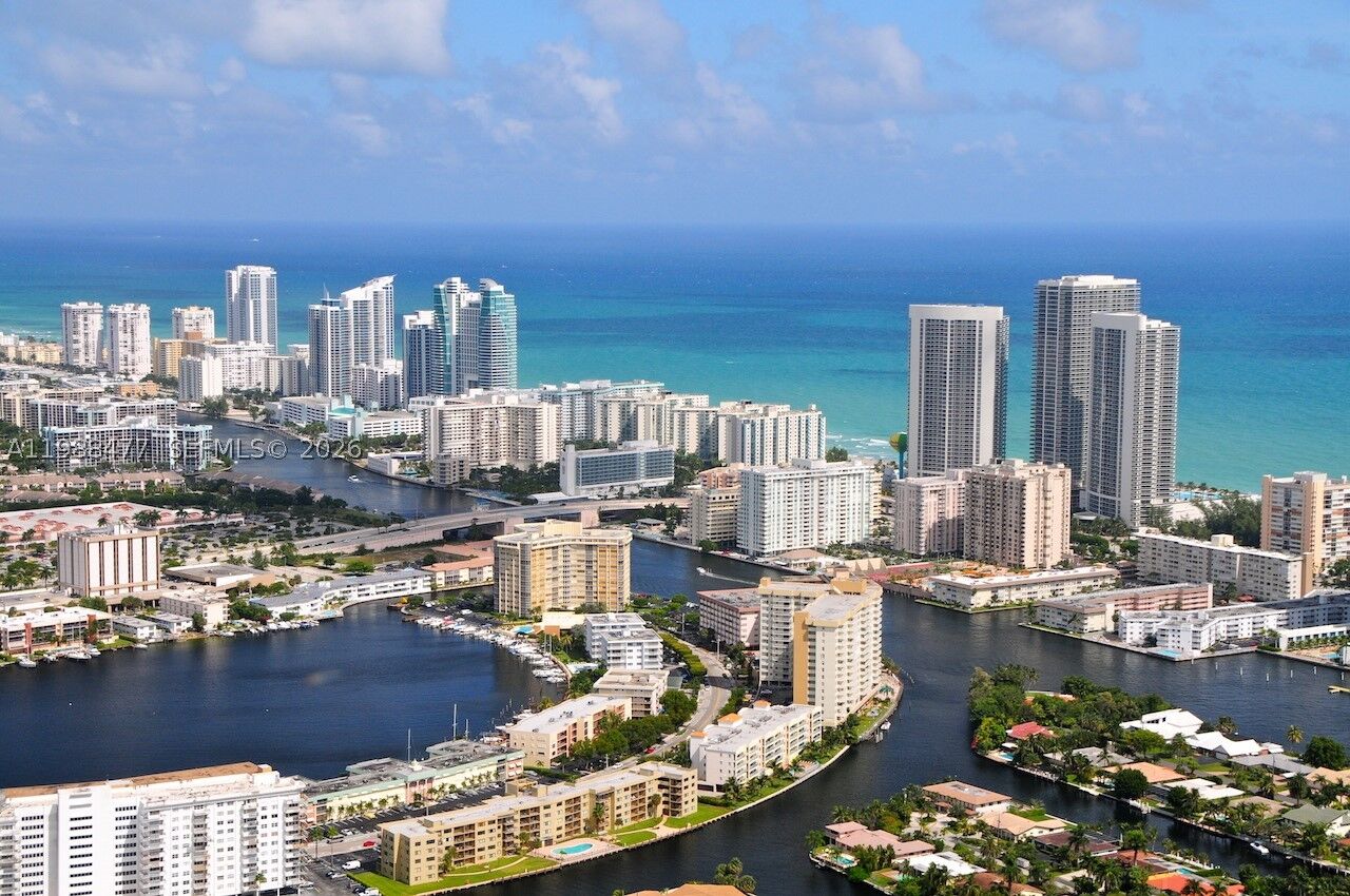 Property Photo:  1830 S Ocean Dr 1808  FL 33009 